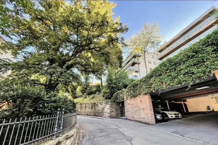 Ferienwohnung für 5 Personen, mit Balkon und Ausblick, kinderfreundlich in Baden-Baden