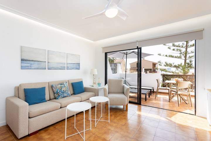 Apartamento entero, Home2Book Trendy Apt Pool & Terrace Golf del Sur in Golf del Sur, San Miguel de Abona