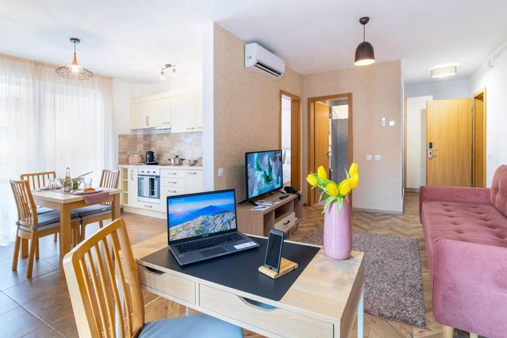 Appart’hôtel pour 6 personnes, avec terrasse et vue