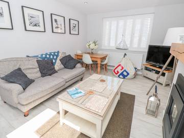 Cottage for 4 People in Dartmouth, Devon, Photo 1