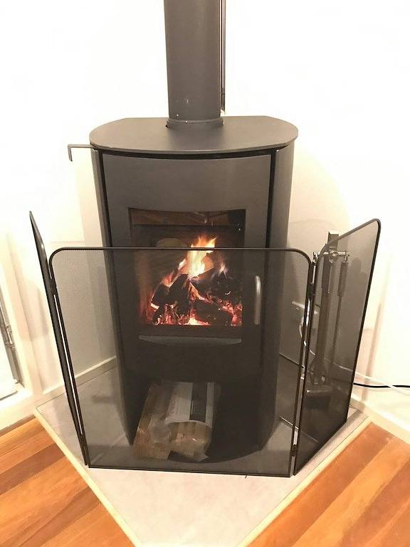 Villa for 5 people, with yard and terrace, with pets in Australia