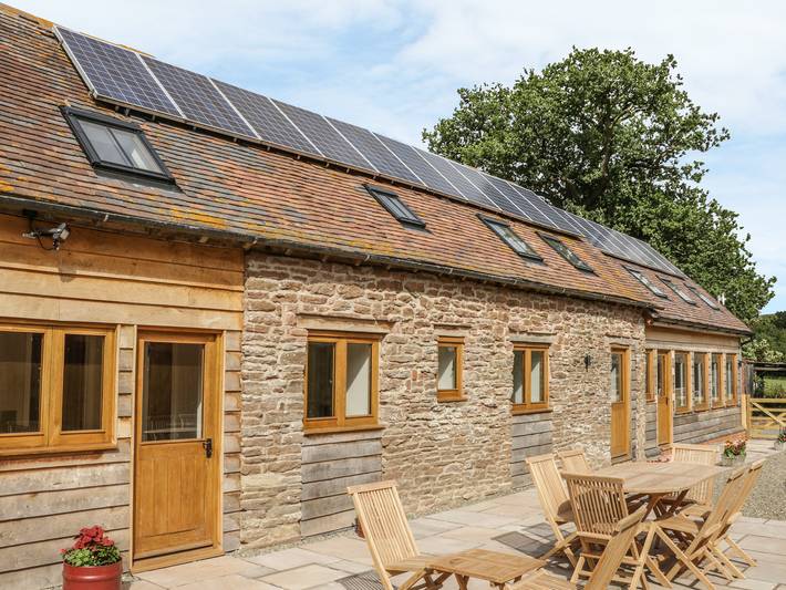 The Cow Byre, Heath Farm in Shropshire Hills