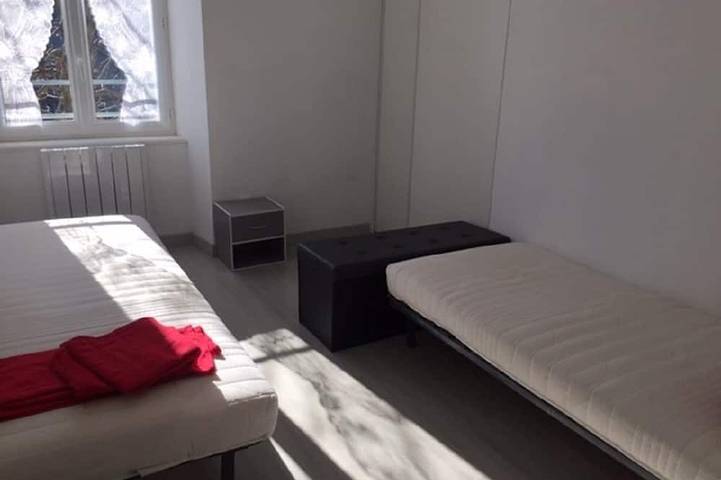 Location de vacances pour 6 personnes, avec terrasse et jardin à Saint-Félicien - 3