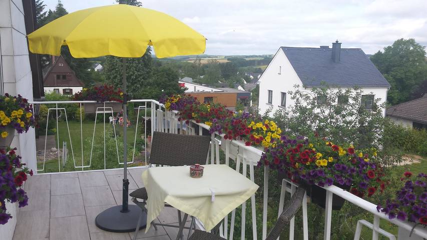 Ferienwohnung für 5 Personen, mit Balkon und Garten in Kell am See - 2