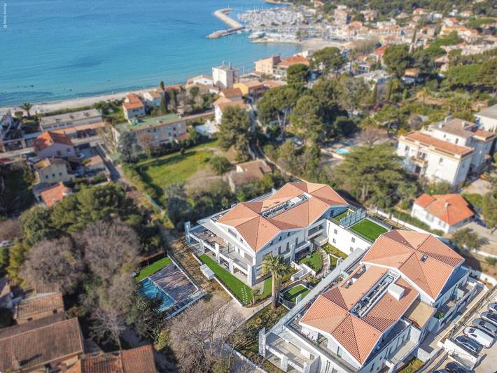 Location de vacances pour 4 personnes, avec terrasse et piscine dans Les Lecques