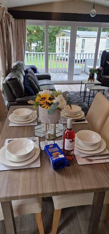 Two-Bedroom Chalet in Northumberland