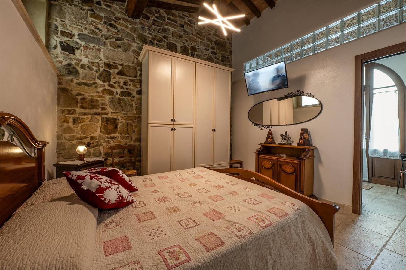 Ganze Wohnung, Ferienhaus Sant Antimo Montalcino in Castelnuovo dell'Abate, Montalcino