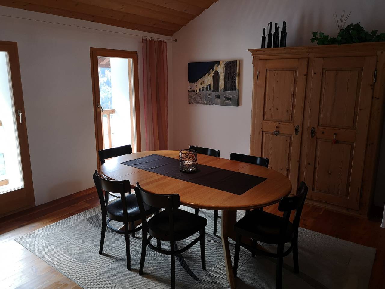 Entire holiday apartment, Ferienwohnung Chasa Plazzöl 4 - Apartment for 6 people in Scuol, Lower Engadine