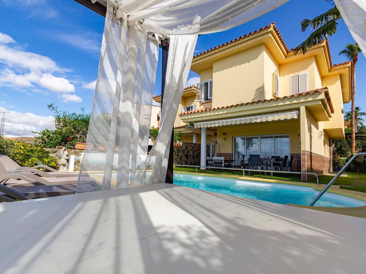 Sea Edge Friendly Holiday Home in San Agustín , San Bartolomé de Tirajana