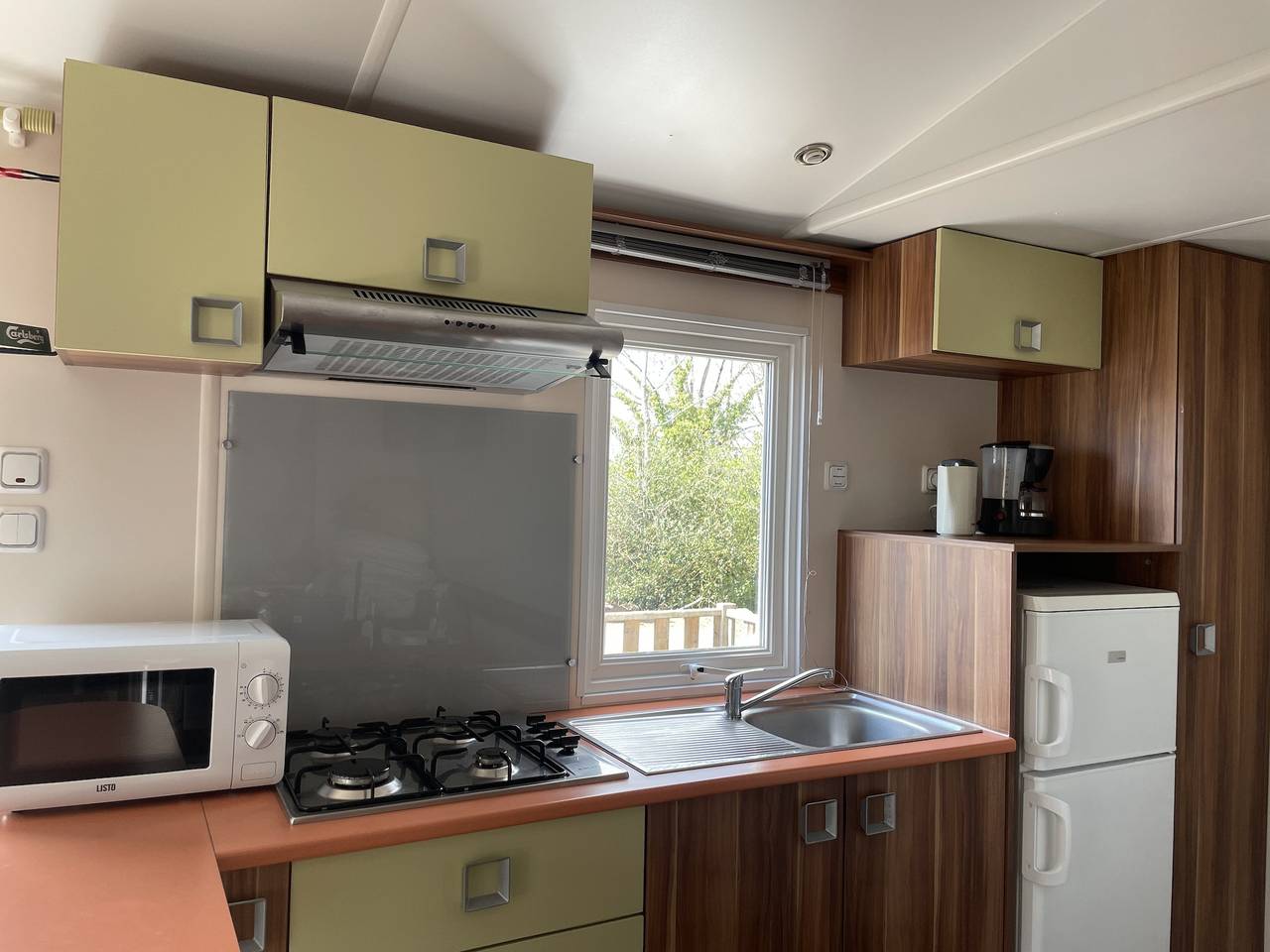 Bungalow charmant à Argences-en-Aubrac avec piscine partagée in Graissac, Argences en Aubrac