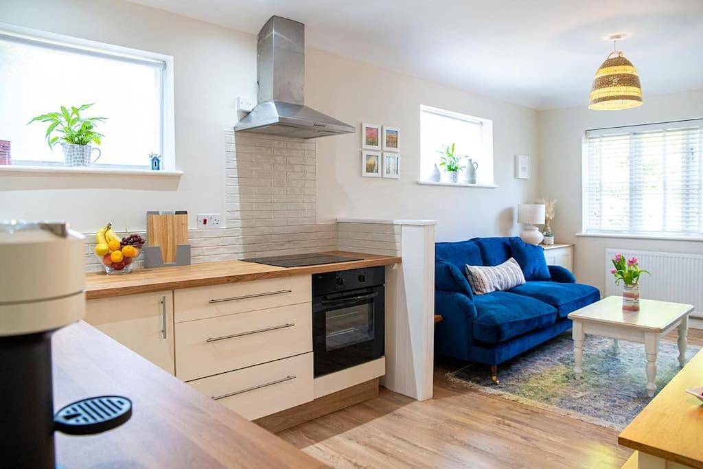 One-Bedroom House in Lymington, Hampshire