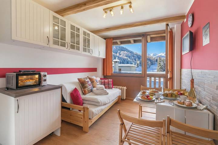 Ganze Wohnung, Studio Valleverde 26B Ski-in/out with Balcony in Sestriere, Via Lattea
