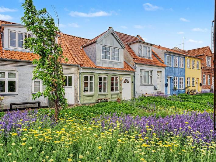 "Swarthofthi" - 90m from the sea in Assens, Kleiner Belt