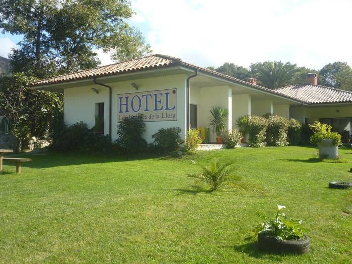 Apartamento para 2 personas, con jardín además de vistas y terraza en Cangas de Onís