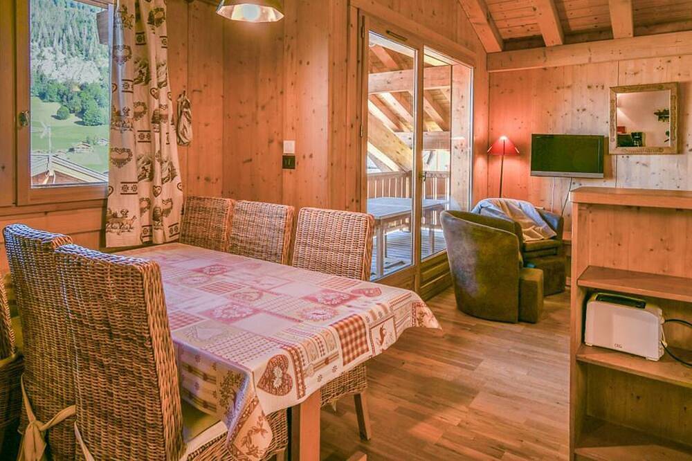 Apartamento entero, Apartamento de 3 hab., cerca de las pistas, 6 pers., balcón in Le Grand-Bornand, Región de Annecy
