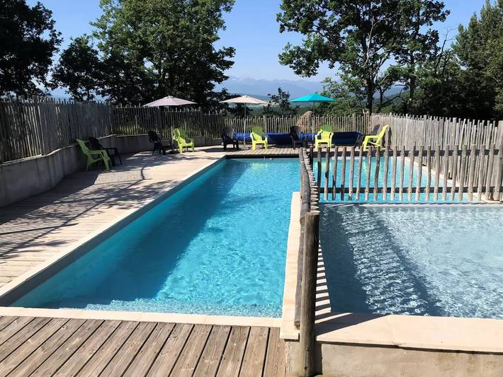 Camping pour 4 personnes, avec terrasse et vue en Midi-Pyrénées - 2