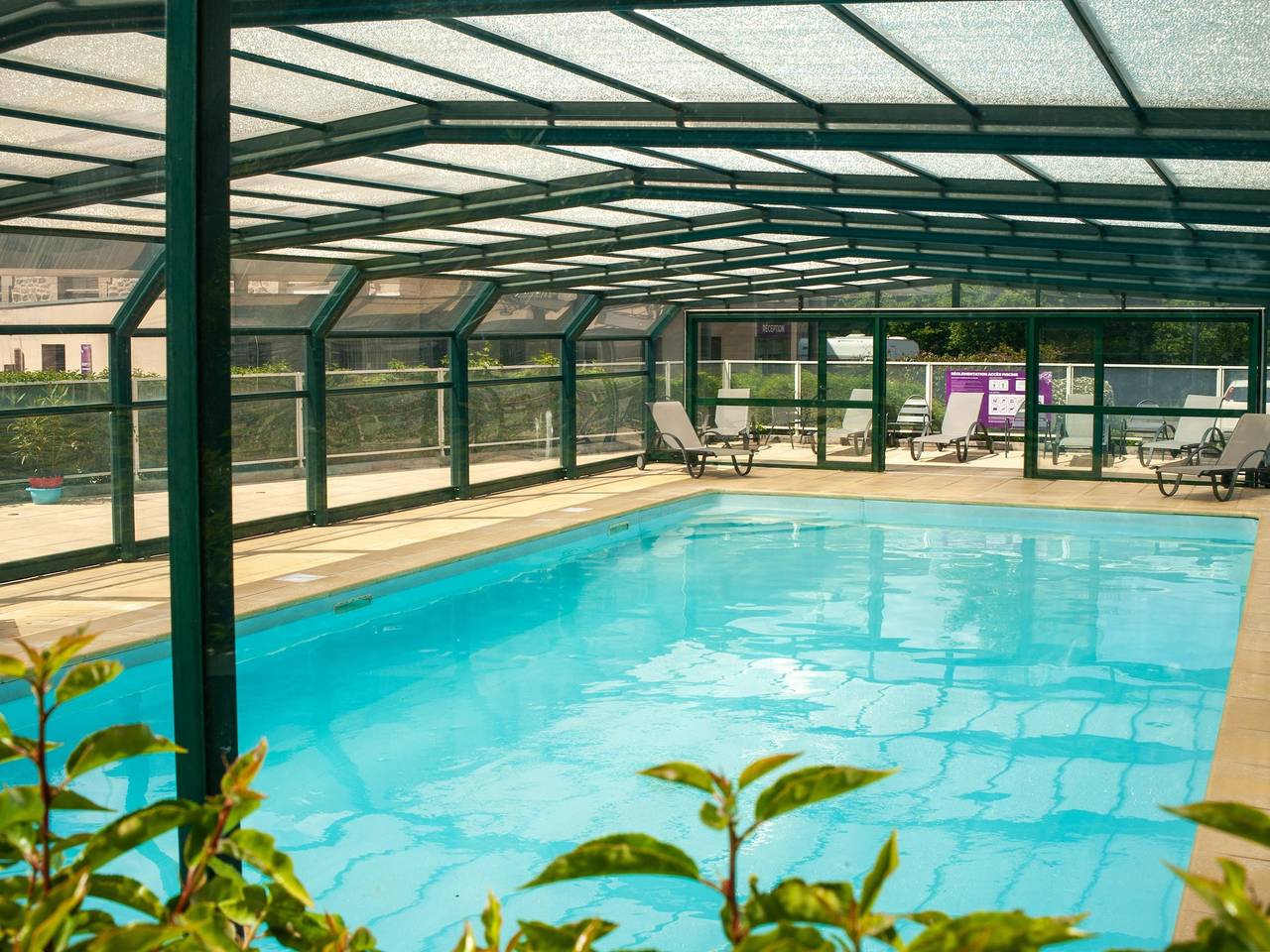 Apartamento entero, Apartamento en Bretaña con piscina al aire libre in Dinan, Región de Dinan