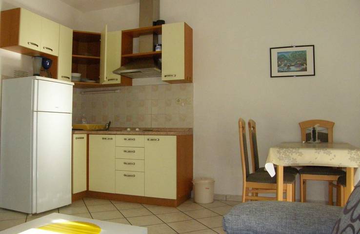 Ganze Wohnung, Unterkunft mit wunderschönem Meerblick in Stanici, Omis-Riviera