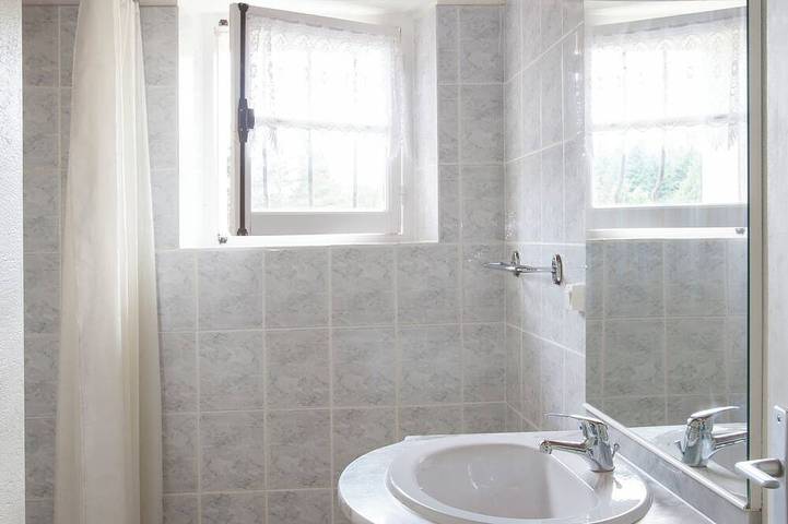 Gîte pour 4 personnes, avec jardin ainsi que piscine et balcon à Mazamet - 4