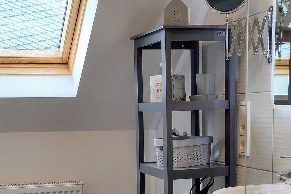 Ganze Wohnung, Moderne Komfort Fewo an der Mosel, 4 Erw., Wifi, ruhig, Nähe Bernkastel-Kues in Brauneberg, Bernkastel-Kues & Umgebung