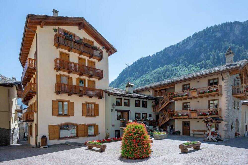 Apartamento entero, Casa Nota e Minichin by Interhome in Pré-Saint-Didier, Comune di Pré-Saint-Didier