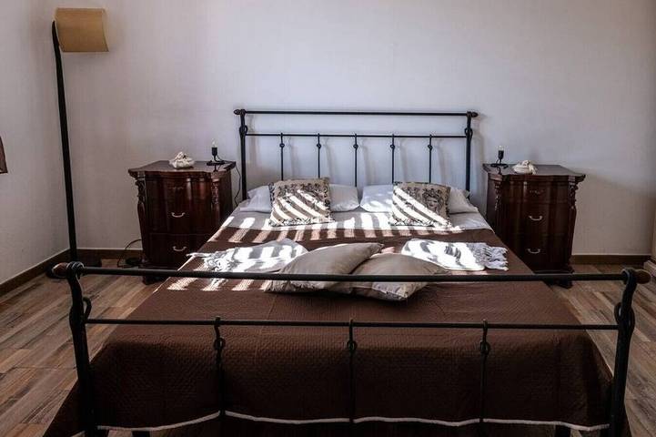 Entire apartment, A Place in the Sun - Caltanissetta in Caltanissetta, Caltanissetta Province
