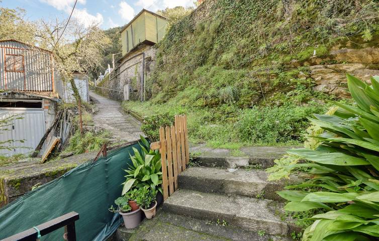 Gîte pour 4 personnes, avec terrasse à Sori - 2