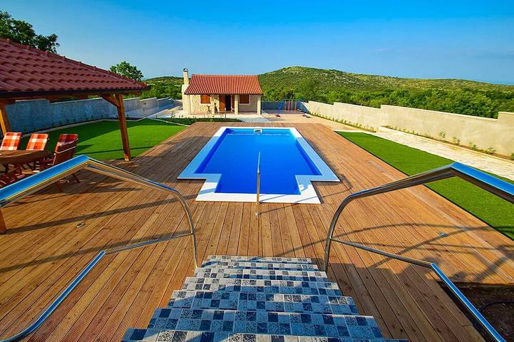 Ferienhaus für 10 Personen, mit Garten und Sauna