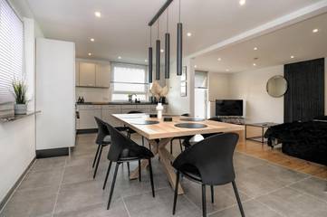 Ferienwohnung für 8 Personen, mit Balkon in Braunschweig