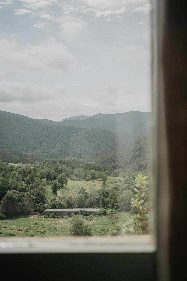 Casa rural para 2 personas, con piscina además de vistas y jardín, Se admiten mascotas en Ripollès - 3