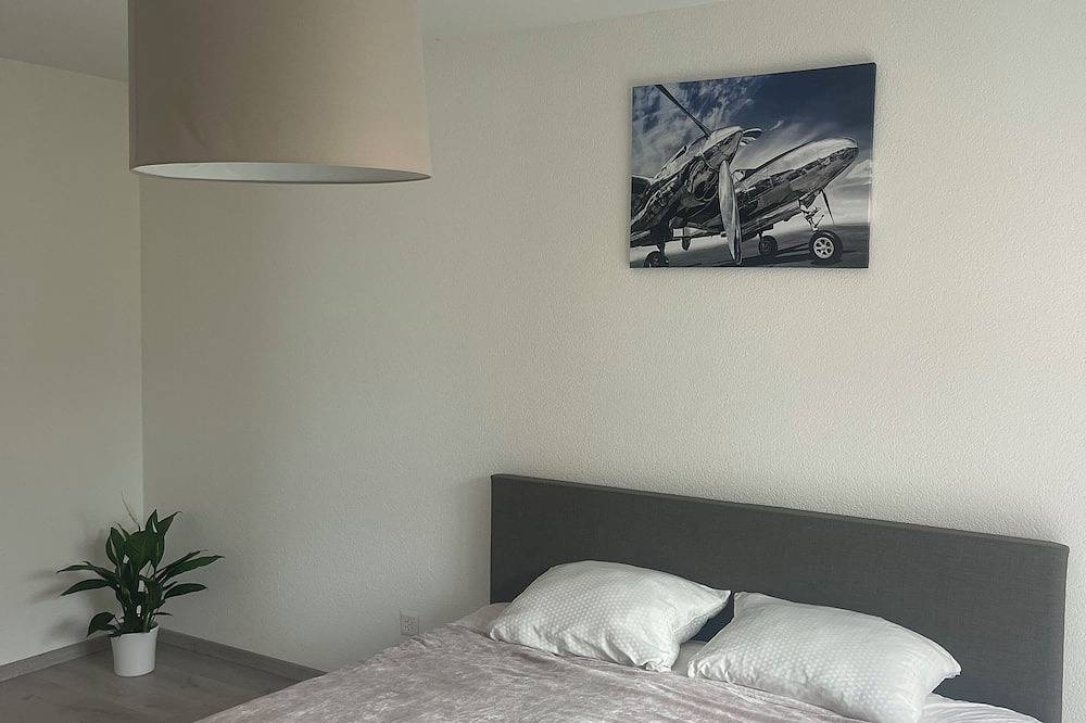 Ganze Wohnung, Lac Leman Apartment in Le Bouveret, Port-Valais