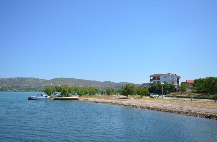 Apartament wakacyjny dla 4 osób, z taras w Zaboric