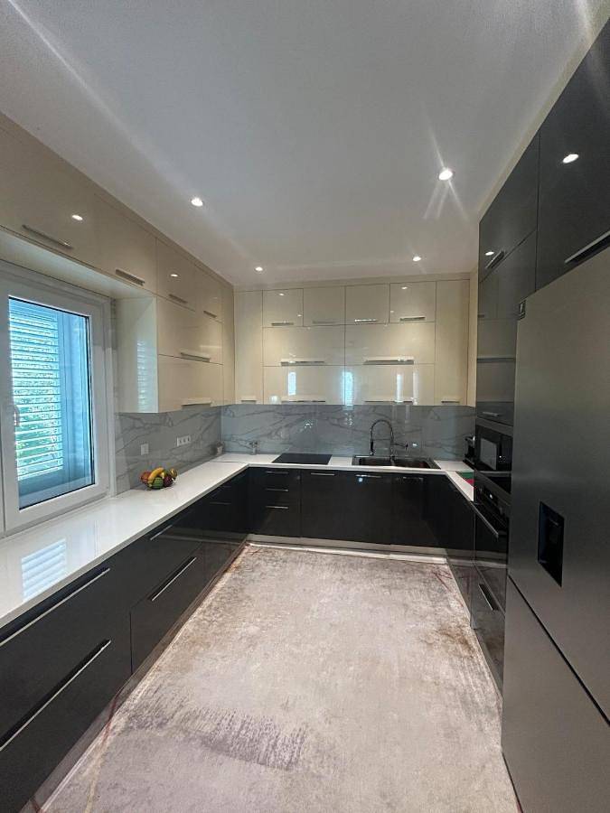 Apartamento de vacaciones para 6 personas, con jardín y vistas - 1