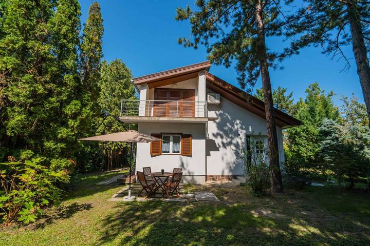 Ferienwohnung für 4 Personen, mit Garten am Balaton