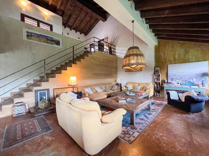 Location de vacances pour 12 personnes, avec vue ainsi que jardin et terrasse à Nahuja - 4