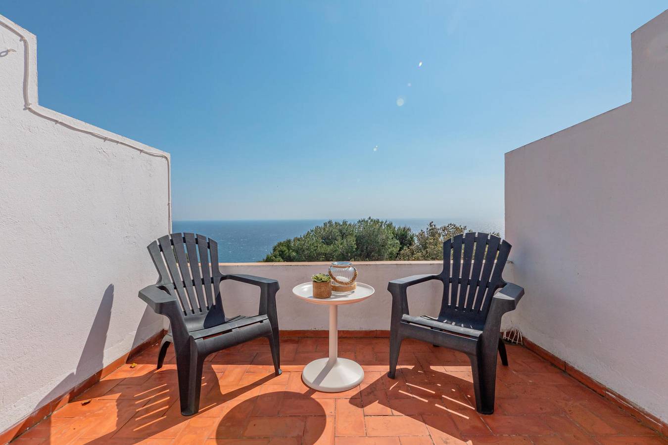 Appartement entier, Joli appartement avec magnifiques vues à la mer et piscine. in sa Tuna, Begur