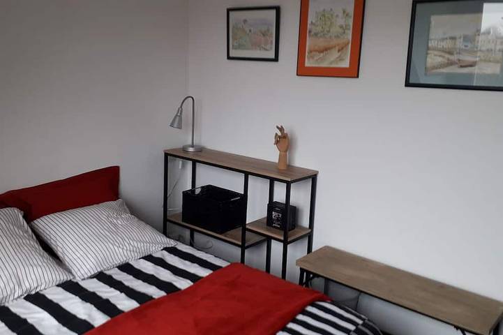 Entire apartment, Superbe Appartement Tout Confort Deux Chambres Avec Terrasse et Vélos Fournis in La Rochelle, La Rochelle region