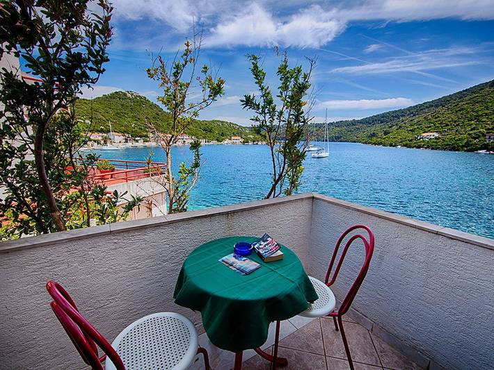 Ferienwohnung für 2 Personen, mit Balkon und Terrasse