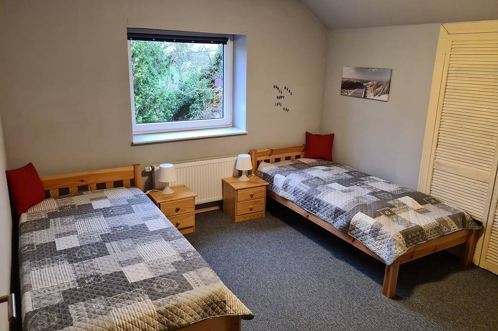 Ganze Wohnung, Kinder und Tierfreundliche Ferienwohnung in Moormerland, Ostfriesland