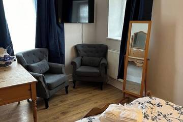 Cottage for 6 People in Pembroke, Pembrokeshire, Photo 4