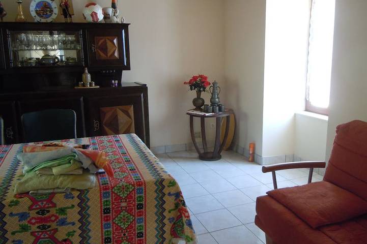 Gîte pour 6 personnes, avec jardin et terrasse à Argol - 2