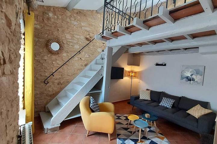 Location de vacances pour 4 personnes, avec terrasse à Vénéjan - 4