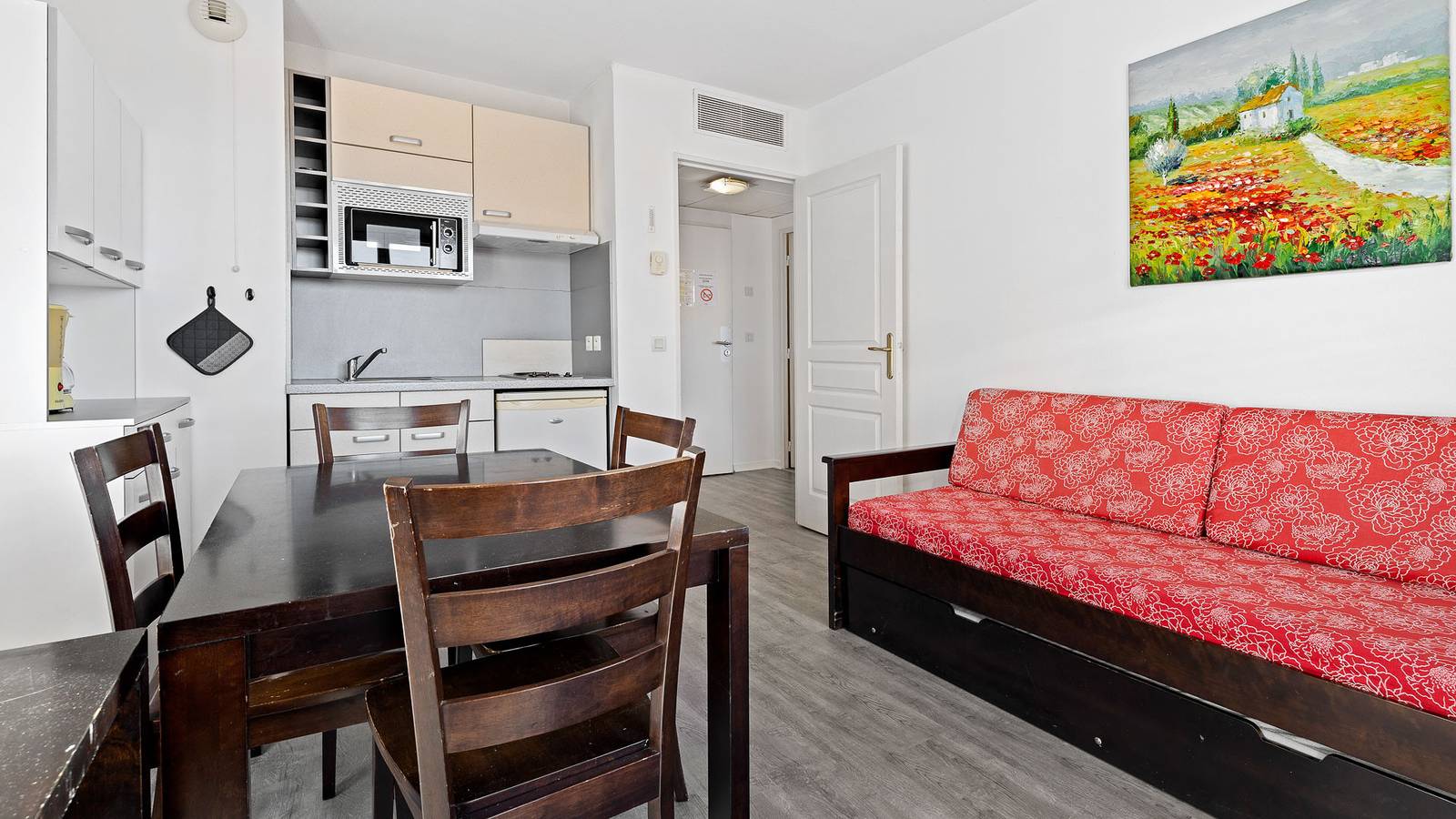 Ganze Wohnung, Virginia N°407 in Grasse, Cannes und Umgebung