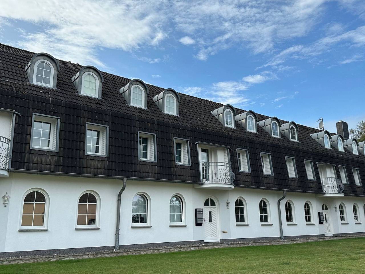 Ganze Ferienwohnung, Gemütliche Fewo mit Balkon nahe der Ostsee  - 2 Schlafzimmer - Ferienwohnung Svenja in Wischuer, Biendorf