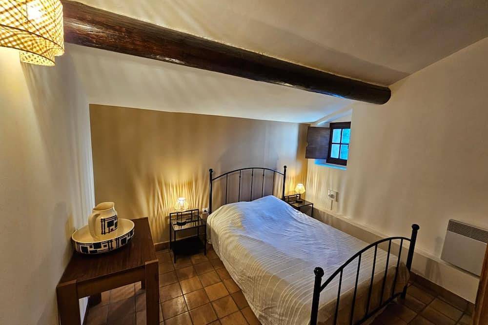 Domaine de Bagard - Gîte la Cascade 56m² 2/6 pers Terrace in Sauve, Le Vigan region