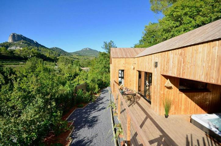 Location de vacances pour 4 personnes, avec sauna ainsi que jardin et terrasse à Lafare - 3