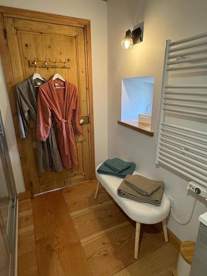 Two-Bedroom House in Isserteaux, Parc Naturel Régional Livradois-Forez