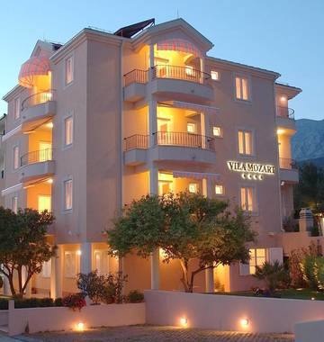 Ferienwohnung für 2 Personen, mit Ausblick und Terrasse an der Makarska Riviera
