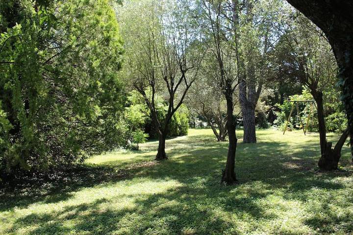 Location de vacances pour 4 personnes, avec piscine ainsi que vue et jardin à Allan - 3