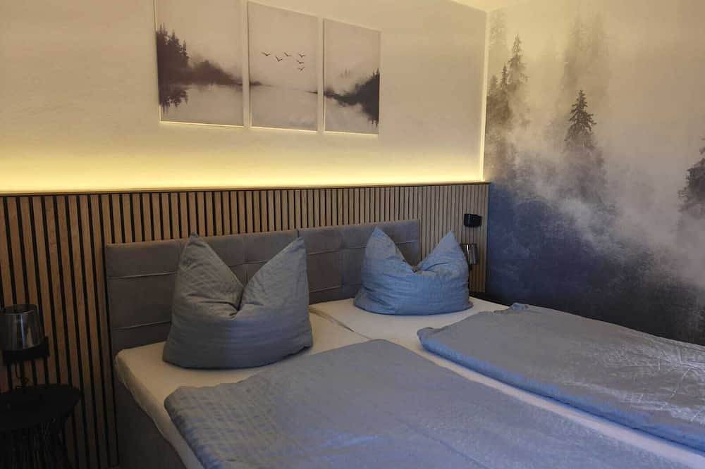 Ganze Wohnung, Ferienwohnung Waldblick mit Pool und Kinderspielplatz in Seenähe! in Malter-Paulsdorf, Dippoldiswalde